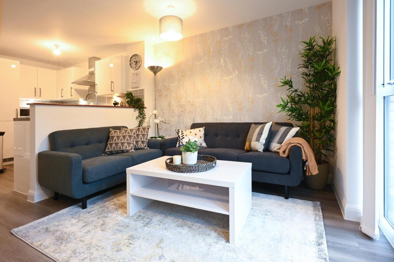 Luxury 4 Bed House With Gated Parking In The Heart Of Birmingham! 아파트 외부 사진
