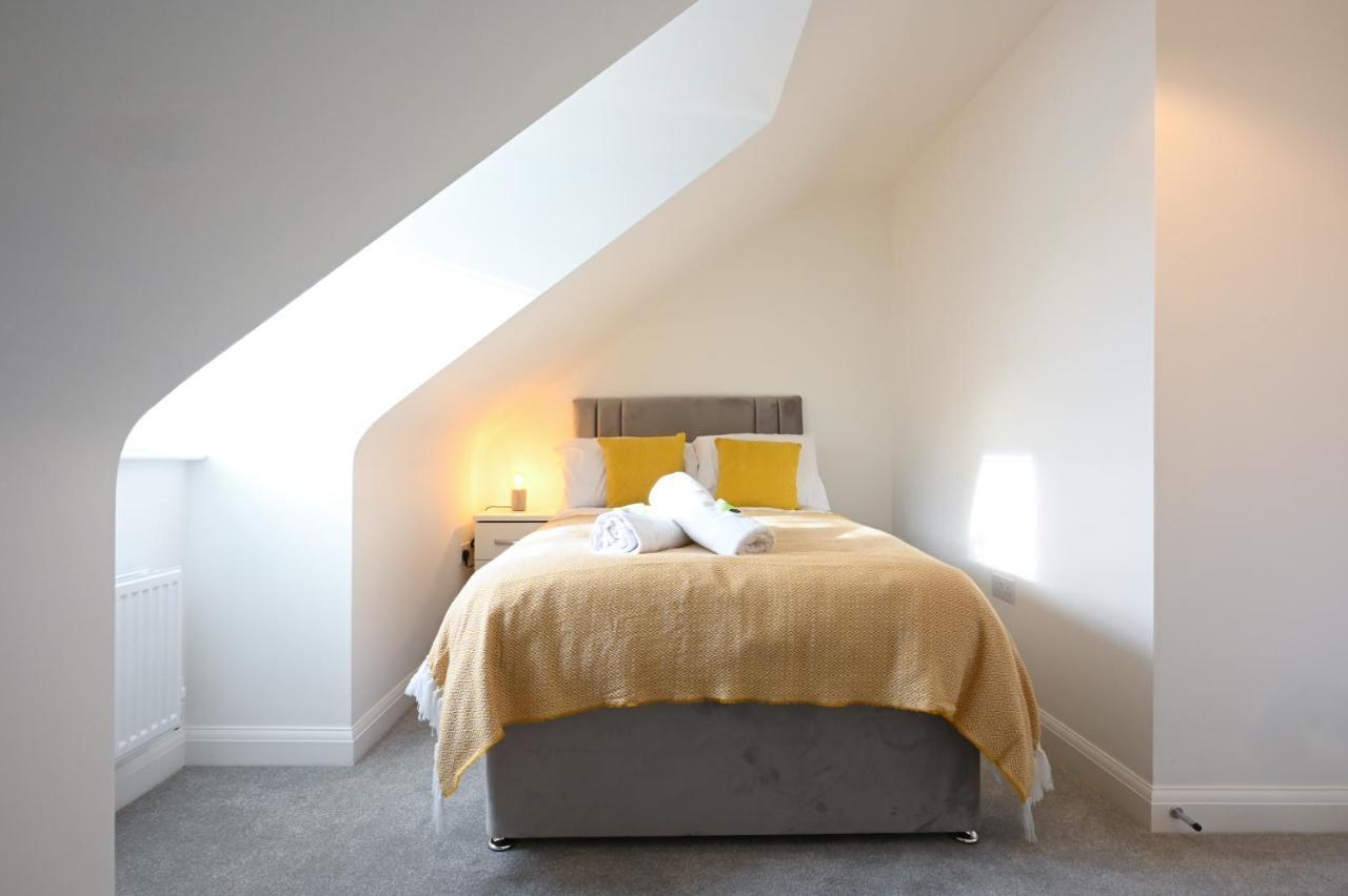 Luxury 4 Bed House With Gated Parking In The Heart Of Birmingham! 아파트 외부 사진